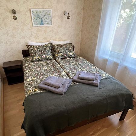 Posti Guest Apartment Haapsalu Exterior foto