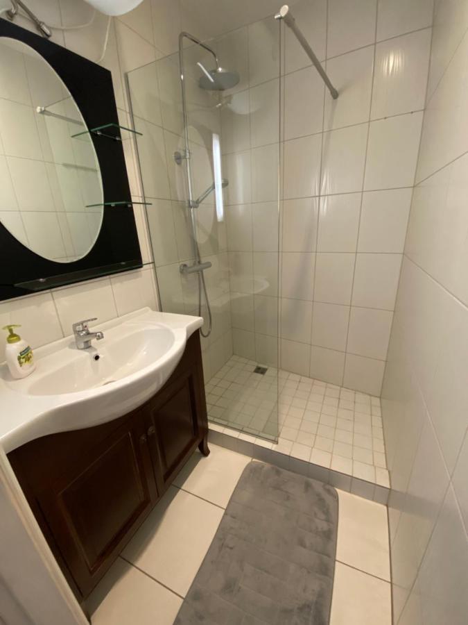 Posti Guest Apartment Haapsalu Exterior foto